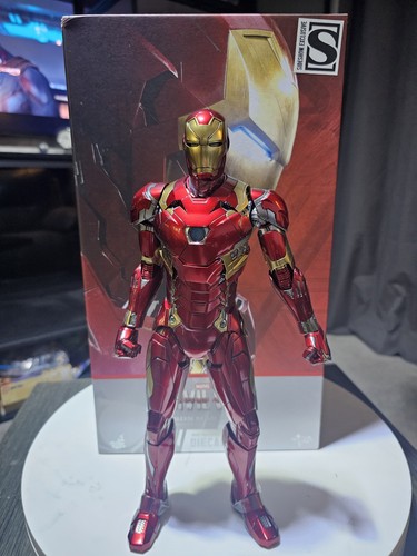 Hot toys mms608 d42 iron - hot, man