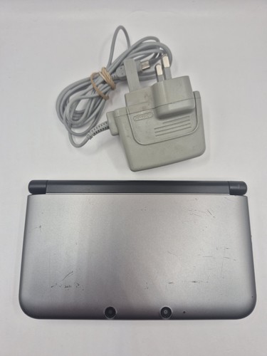 Nintendo 3ds silver and - silver,