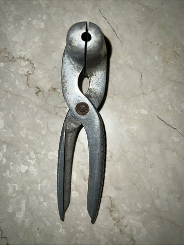 Vintage cast aluminum mock