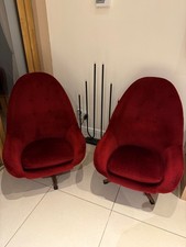 Grieves and thomas egg - egg, chairs