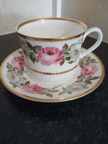 Royal worcester fine - worcester,