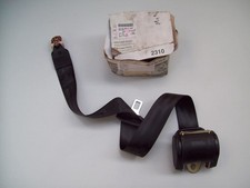 VW Passat Superb Seat Belt