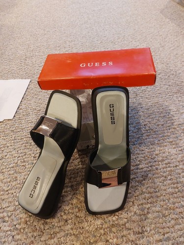 Womans vintage guess shoe - womans,