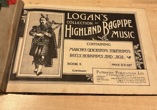 Pipe major ross logan - pipe,
