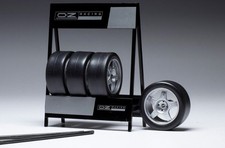 1:18 Scale Car Model Set 4