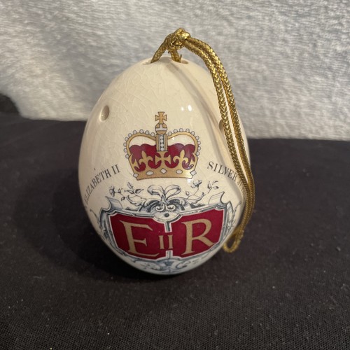 Queen elizabeth silver - ii,