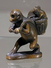 OLD JAPANESE BOXWOOD NETSUKE -