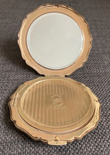 Vintage STRATTON Gold Colour Scallope Star Pattern Mirrored Powder Compact