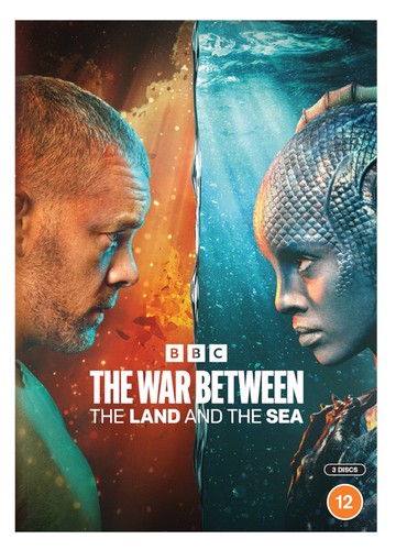 The war between - war, land