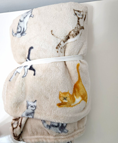 Beige cat animal print - animal,