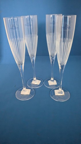 Four new villeroy boch - four,
