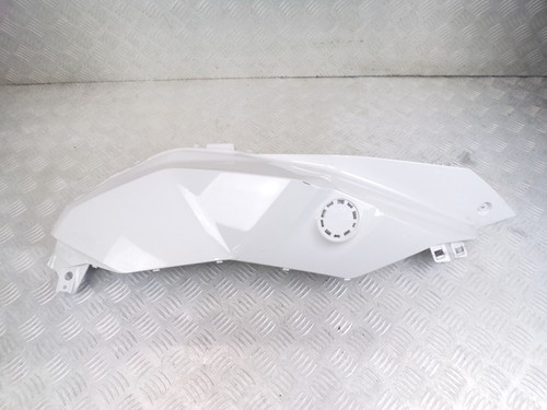 Bmw f900 right - f900, front