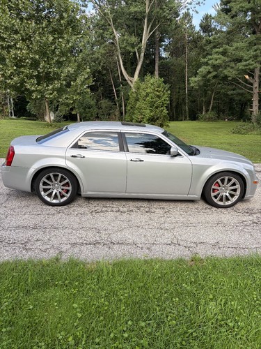 2010 chrysler 300 series - chrysler,