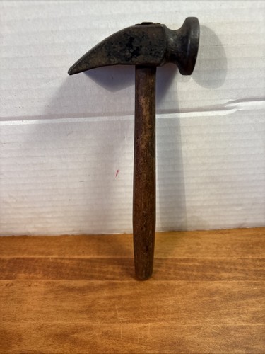 Vintage forged steel cobbler - steel,