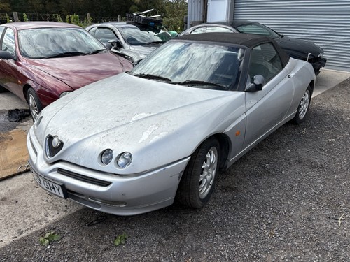 Alfa romeo spider 916 gtv - alfa,
