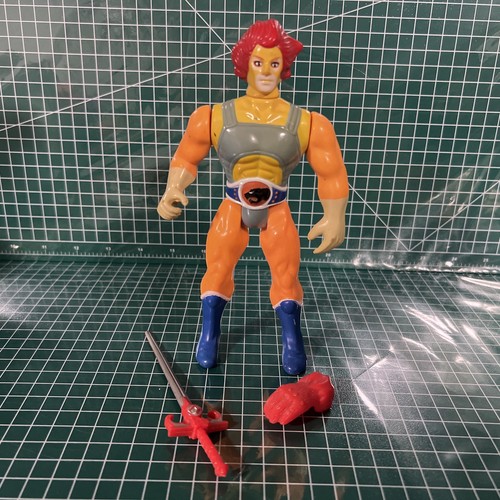 Lion thundercats figure - lion-o,