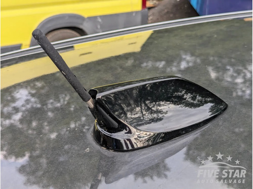 Bmw aerial gps antenna 2017 - i3,