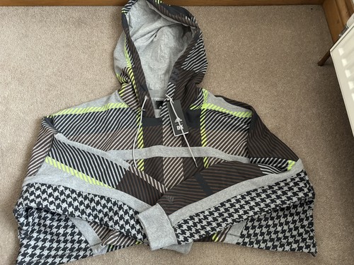 Adidas ivy park - adidas, halls