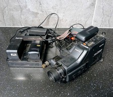Sanyo VM-D66P 8mm Video Camera & Hama Combi Charger - Untested Spares Or Repair