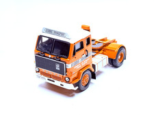 CORGI VOLVO F88 TRUCK CAB
