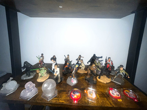 Disney infinity figures - infinity:,