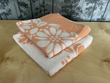 Vintage Bath Towels Set Orange/White Flowers Camper Van 60s 70s Retro Kitsch 
