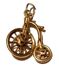 VINTAGE 9ct GOLD 2.83g LARGE