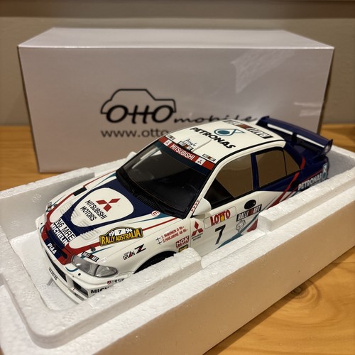 Ottomobile mitsubishi - 1:18,