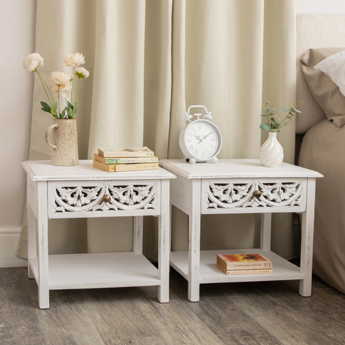 Pair distressed white - of,
