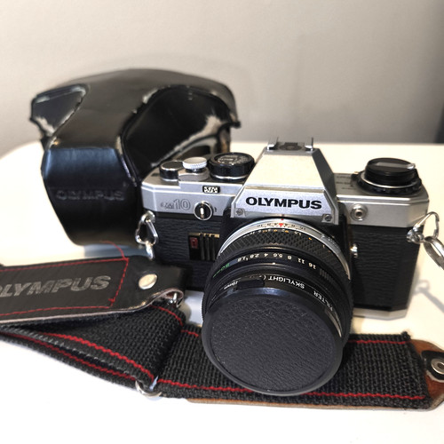 Olympus om10 silver 35mm slr - om10,