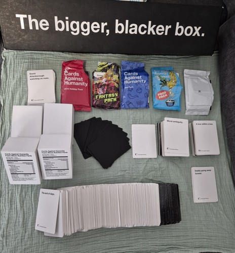 900 cards against - 900+,
