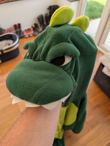 Sazac island dinosaur - sazac,