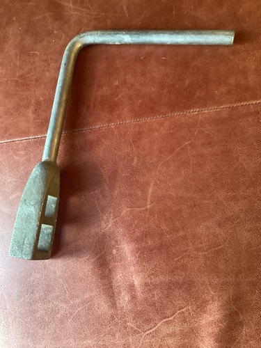 Windlass lock paddle handle - lock,