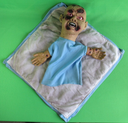 Zombie baby blanket spirit - in,