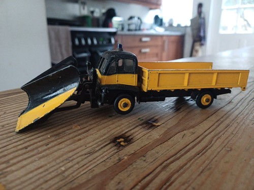 Dinky 958 guy - 958, snow