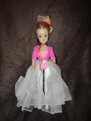Vintage sindy doll great - vintage,