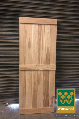 Solid red oak - oak, brace