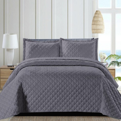 Piece quilted bedspread - quilted,