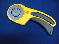 Olfa RTY-3/DX 60mm Rotary Cutter Trimmer  Trimmer Fabric Paper Sewing USED