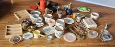 JOB LOT DOLLS HOUSE KITCHEN ITEMS