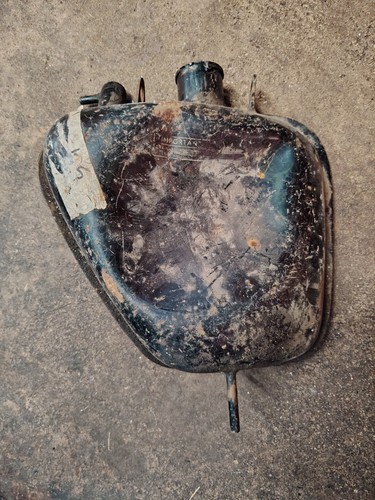 Triumph oil tank - triumph,