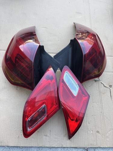 Vauxhall astra rear light - vauxhall, j