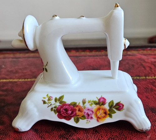 Vintage bone china cottage - vintage,