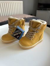 New Ecco Infants Leather Goretex Boots UK3.5 EU19 Yellow/Mustard