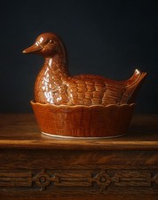 Vintage Duck on Nest Egg
