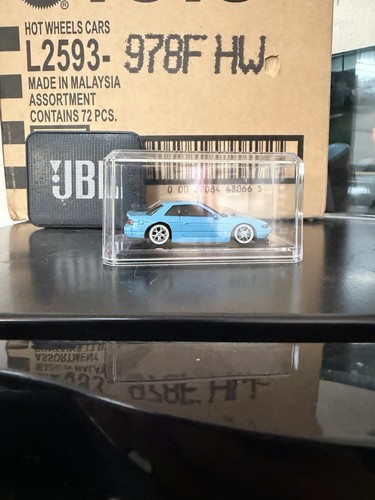 Hot wheels custom - hot,