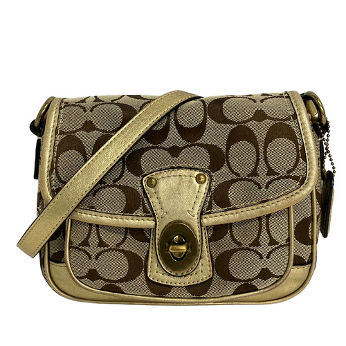 Coach signature cricket - signature,
