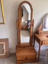 Ducal Victoria free standing mirror with drawer in the base unit