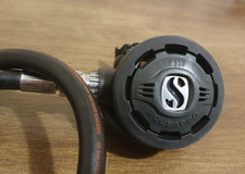 SCUBAPRO S550  diving