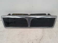 Front grille lancia prisma - grille,